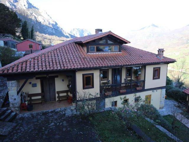 Finca rústica en Venta en Quirós