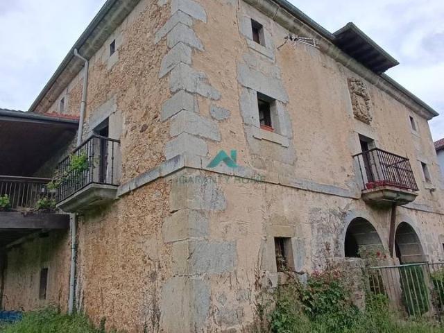 Finca rústica en Venta en Ruesga