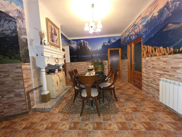 Finca rústica en Venta en Robledo