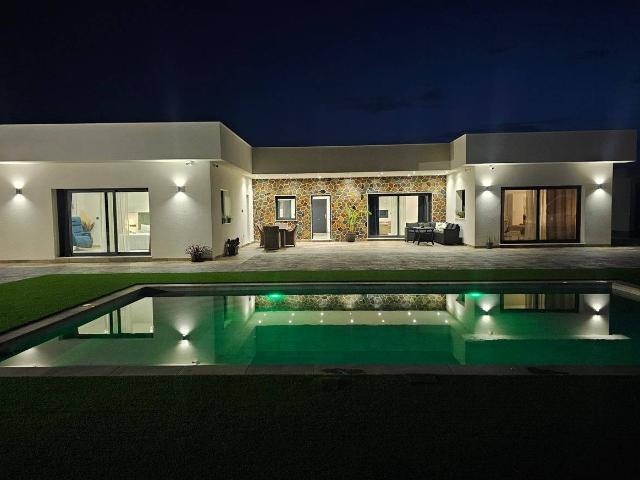 Finca rústica en Venta en Benijófar