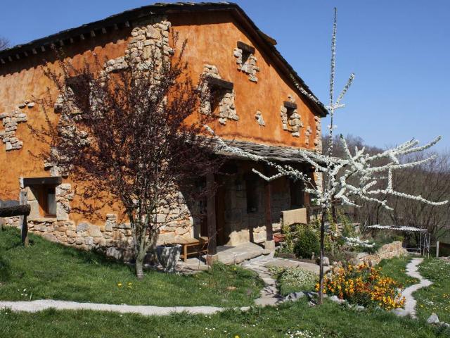 Finca rústica en Venta en San Roque de Riomiera