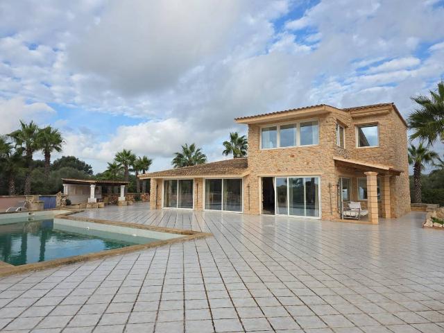 Finca rústica en Venta en Sant Llorenç des Cardassar