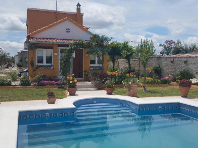 Finca rústica en Venta en Saucedilla