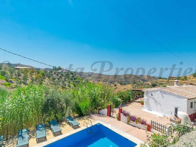 Finca rústica en Venta en Sedella