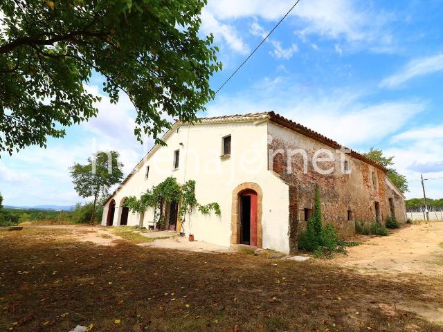 Finca rústica en Venta en Sils