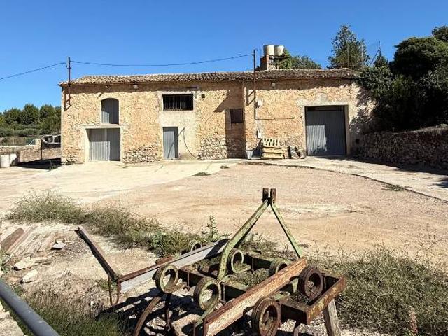 Finca rústica en Venta en Tivissa