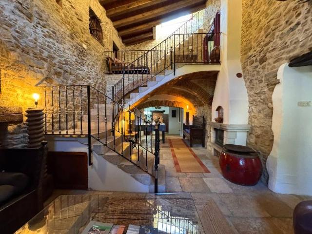 Finca rústica en Venta en Ullastret