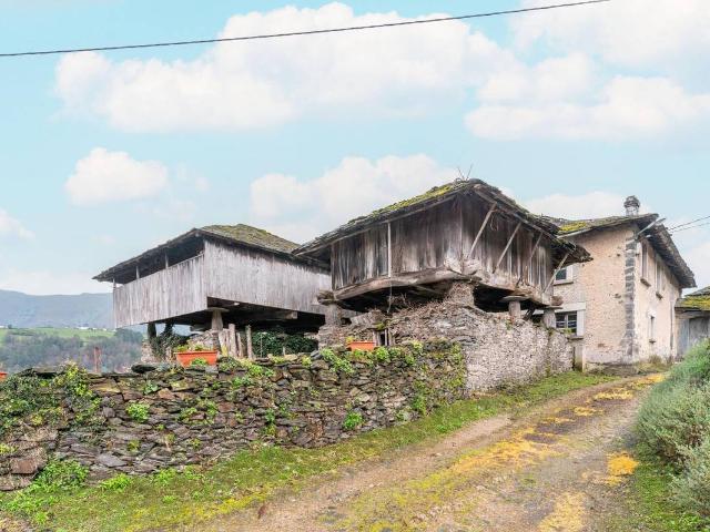Finca rústica en Venta en Valdés Luarca