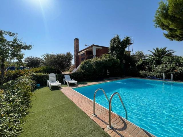 Finca rústica en Venta en Valdepeñas