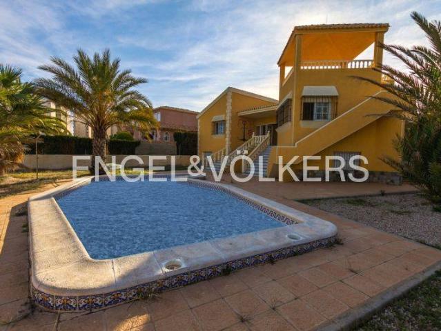 Finca rústica en Venta en Veneziola