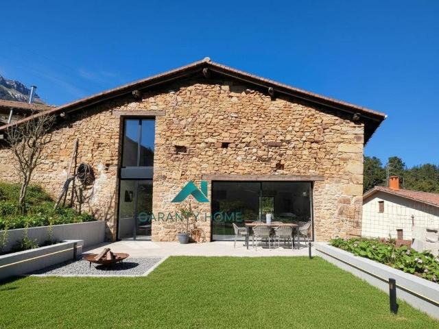 Finca rústica en Venta en Zegama