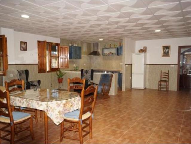 Finca rústica Venta Baena, Baena