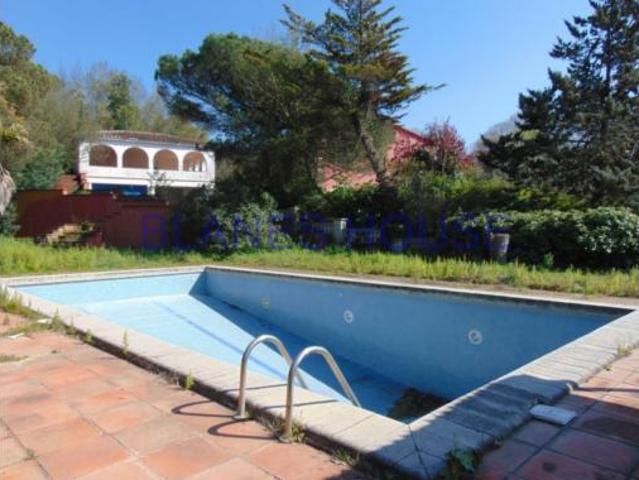 Finca rústica Venta Blanes, Urbanitzacions