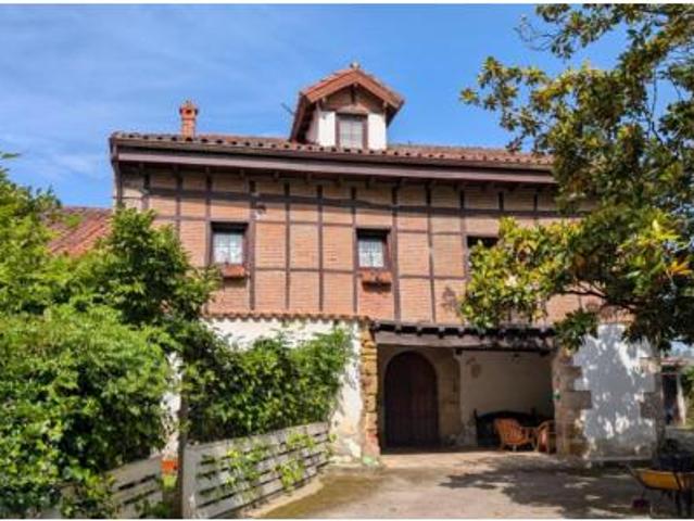 Finca rústica Venta Camargo, Revilla