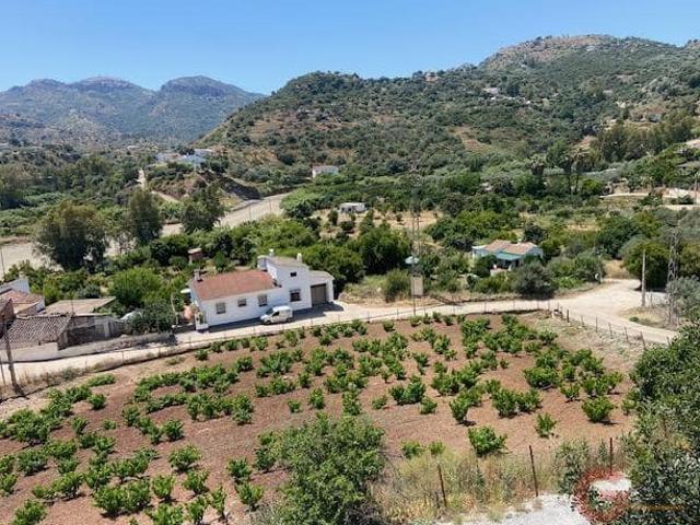 Finca/Casa Rural en venta en Comares, Málaga