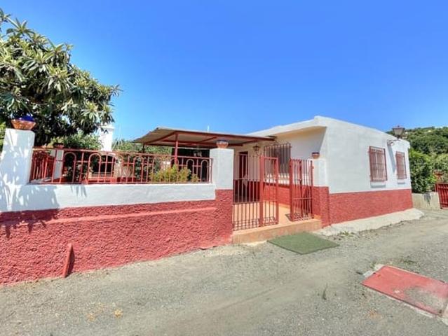 Finca/Casa Rural en venta en Benamocarra, Málaga Costa del Sol