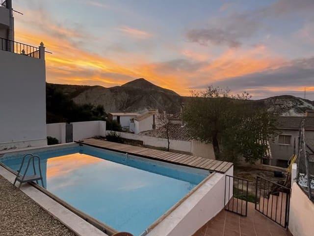 Finca/Casa Rural en venta en Hinojares, Jaén