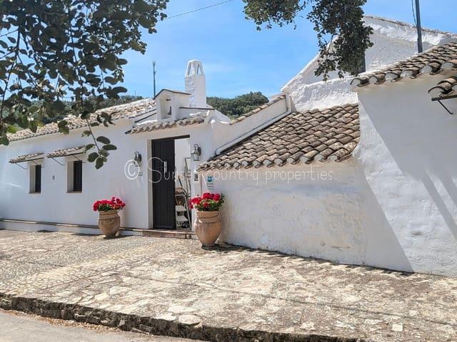 Finca/Casa Rural en venta en Iznájar, Córdoba