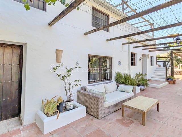 Finca/Casa Rural en venta en Iznájar, Córdoba