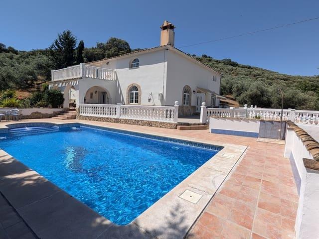 Finca/Casa Rural en venta en Iznájar, Córdoba