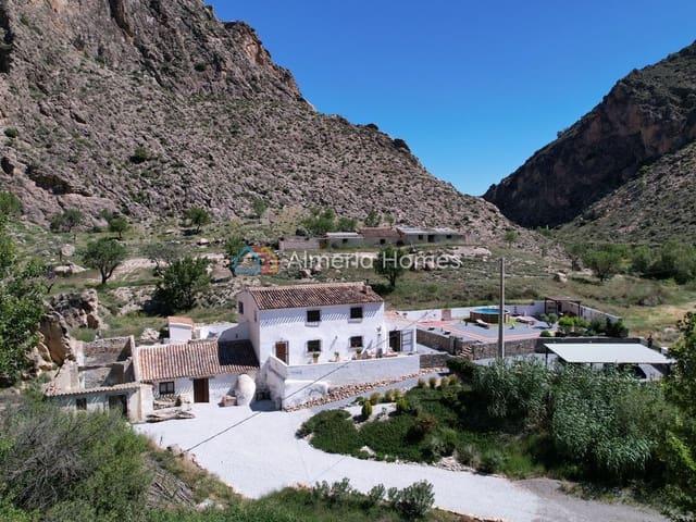 Finca/Casa Rural en venta en Oria, Almería