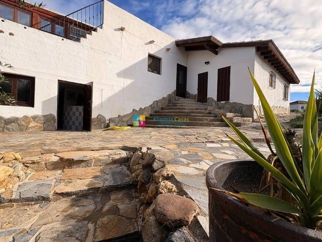 Finca/Casa Rural en venta en La Piedra Amarilla, Almería