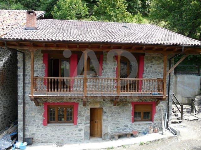 Finca/Casa Rural en venta en León, León