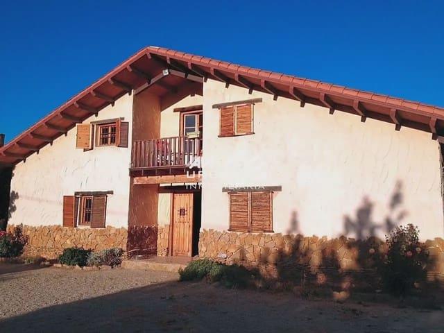 Finca/Casa Rural en venta en Lucena, Córdoba