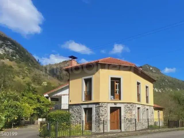 Finca/Casa Rural en venta en Santo Adriano, Asturias