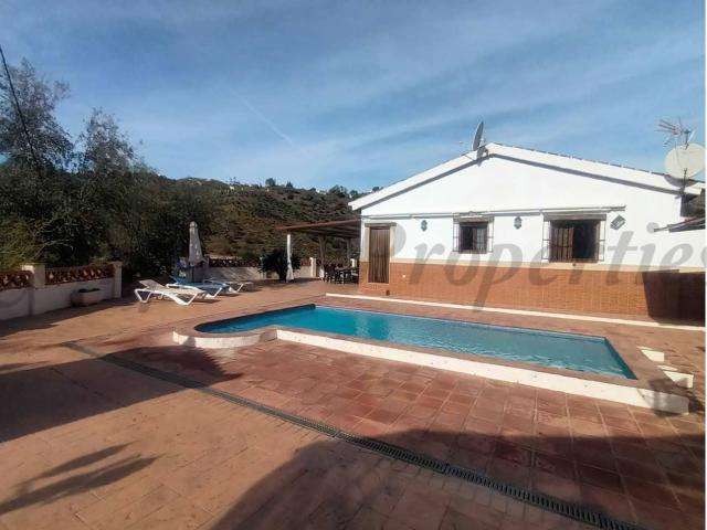 Finca/Country House for rent in Cómpeta, Málaga
