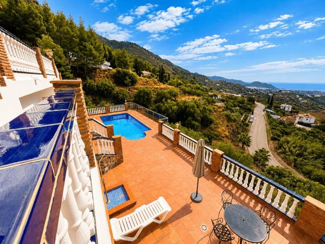 Finca/Country House for rent in Frigiliana, Málaga