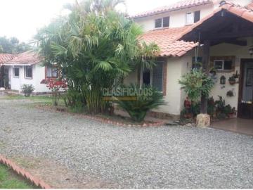 Fincas y Casas Campestres, Venta, La Tebaida