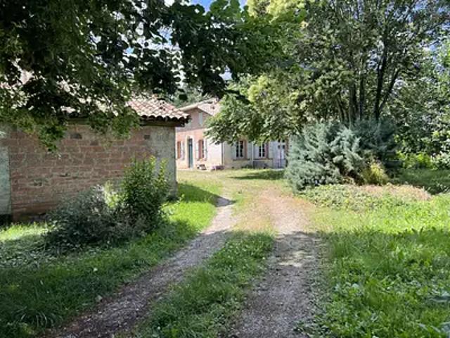 Finhan 82700 Achat / Vente maison 7 pièces t7