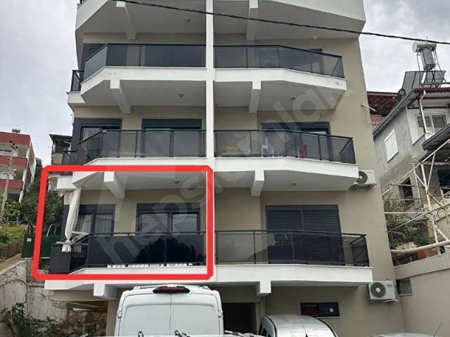 Finike Karşıyaka`da SATILIK 2+1 61 NET