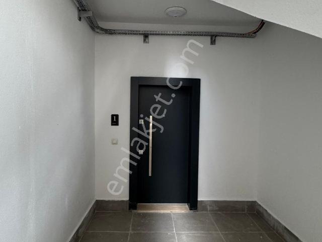 Finike Karşıyaka Mahallesi’nde 3+1 Kiralık Daire