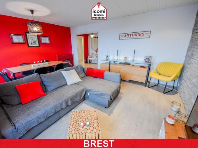 FINISTERE Brest 29200 A VENDRE APPARTEMENT 68M² T3 2 CHAMBRES DERNIER ETAGE DALLE BETON LUMINEUX AUCUNS TRAVAUX