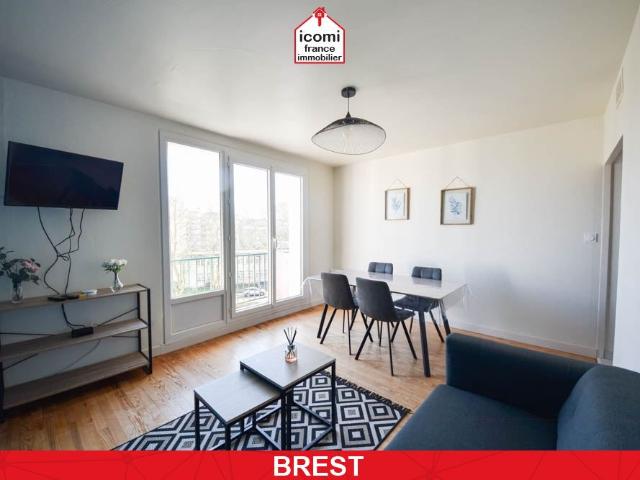 FINISTERE Brest 29200 A VENDRE APPARTEMENT DE 73 M2 SANS TRAVAUX DERNIER ETAGE 3 CHAMBRES DALLE BETON CHAUFFAGE ELECTRIQUE FAIBLES CHARGES CAVE