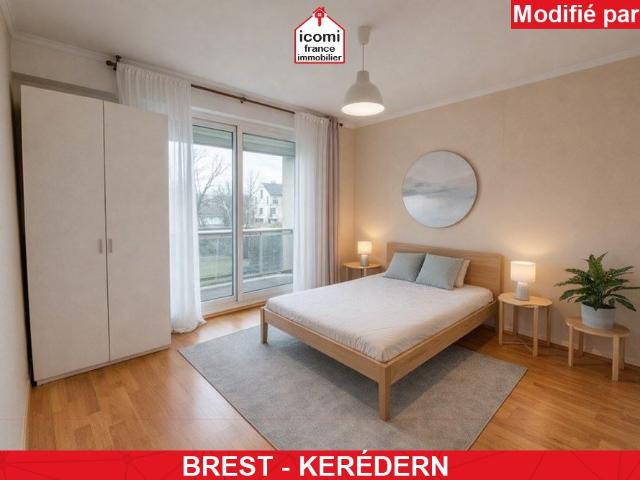 FINISTERE Brest 29200 A VENDRE APPARTEMENT T6 4 CHAMBRES POSSIBLE 5 DALLE BETON 2 BALCONS BEAU POTENTIEL