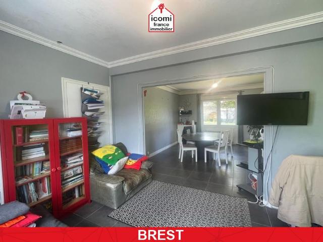 FINISTERE Brest 29200 A VENDRE MAISON 82M² T4 3 CHAMBRES JARDIN CLOS BEAU POTENTIEL IDEALEMENT SITUE SOUS SOL COMPLET GARAGE