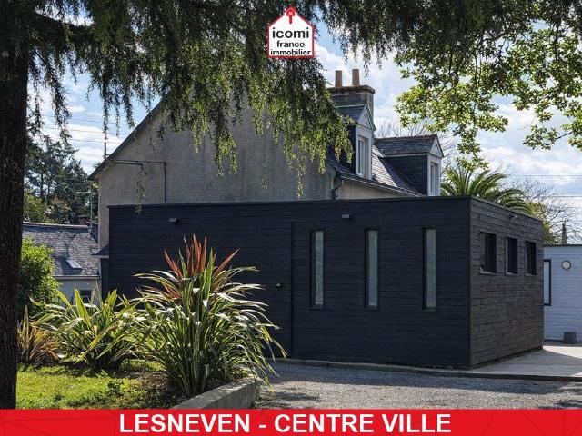 FINISTERE Lesneven 29260 A VENDRE MAISON T5 AVEC EXTENSION RECENTE 700M² DE TERRAIN PISCINE GARAGE DPE B NON MITOYENNE COUP DE COEUR