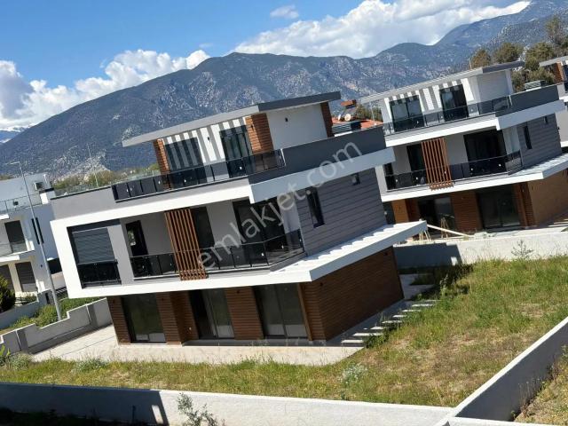 Finkum Villalarında Prestijli Lüks Yaşam Alan 5+1 Villa Satılık