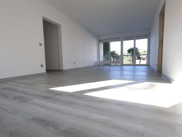 UP TO 3 MONTHS FREE 3.5 rooms with 2 bathrooms in Coldrerio