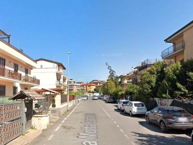 Finocchio monolocale arredato