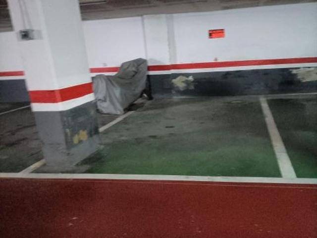 ¡FINQUES BAIXADOR PRESENTA PLAZA DE PARKING PARA COCHE!