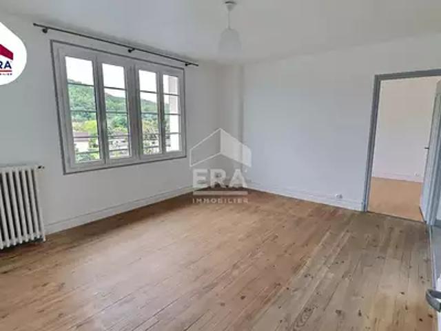 Figeac 46100 Achat / Vente appartement 4 pièces t4
