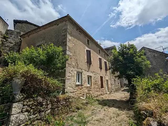 Figeac 46100 Achat / Vente immeuble terrasse parking