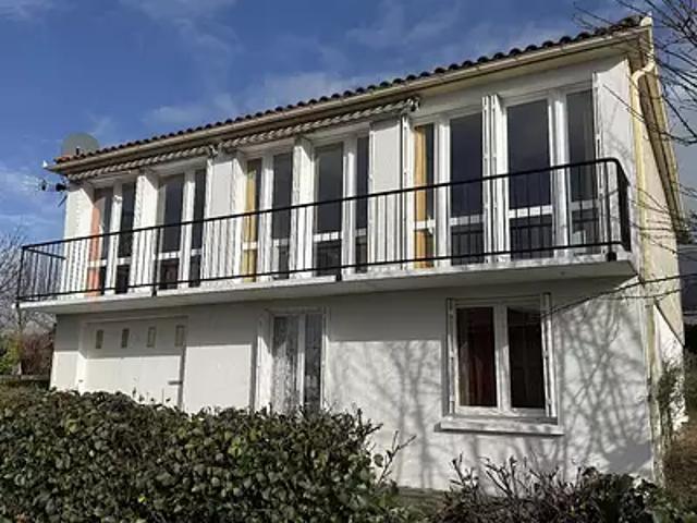 Figeac 46100 Achat / Vente maison 5 pièces t5 piscine terrasse