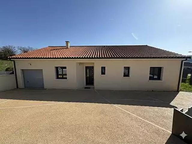 Figeac 46100 Achat / Vente maison 7 pièces t7 au dernier étage terrasse
