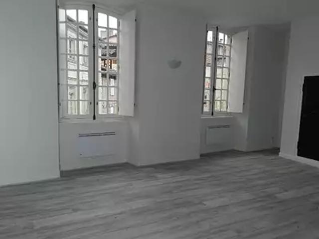 Figeac 46100 Location appartement 1 pièce t1