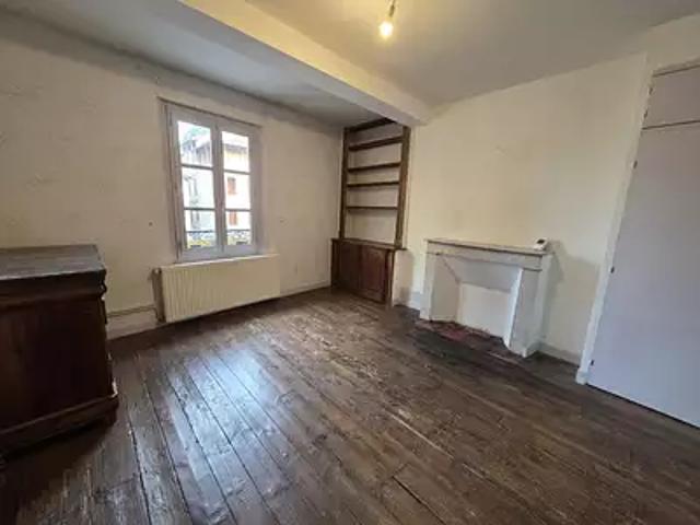 Figeac 46100 Location appartement 4 pièces t4